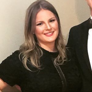 Meet your Posher, Chloe